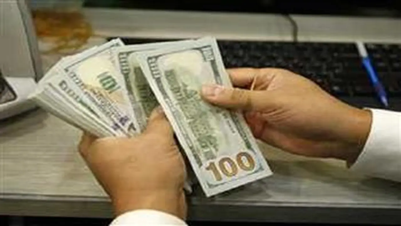 سعر الدولار مقابل الجنيه في بداية تعاملات الأربعاء الموافق 25 مارس الجاري